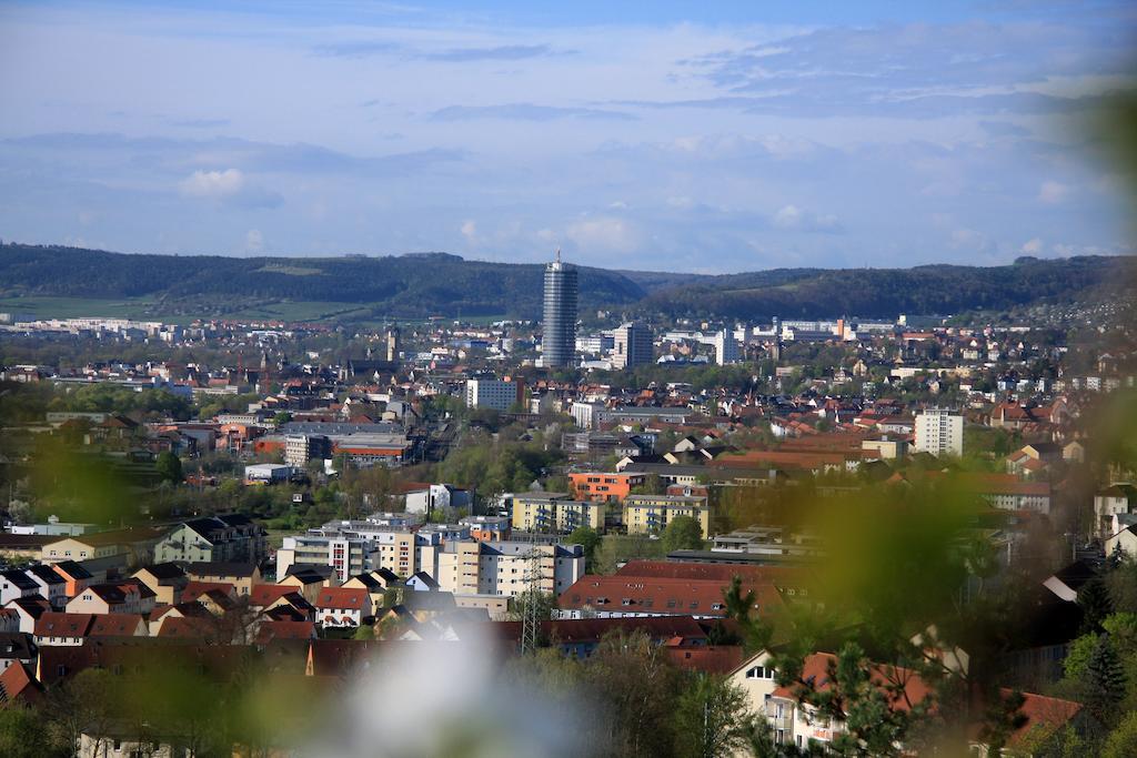 3 Seiten Ferienwohnung Jena Rom bilde