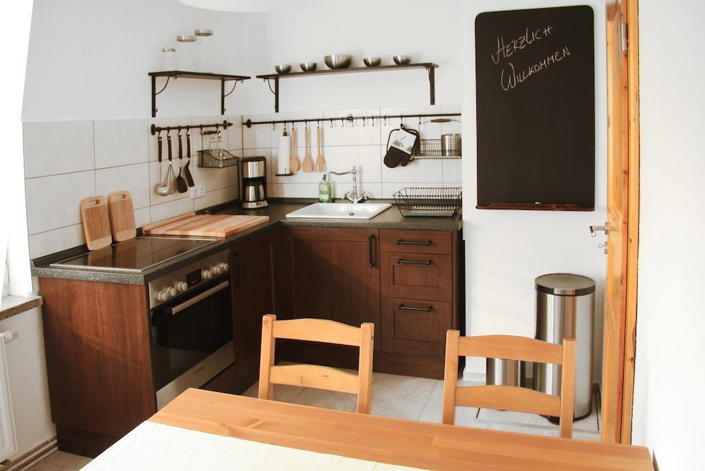 3 Seiten Ferienwohnung Jena Rom bilde